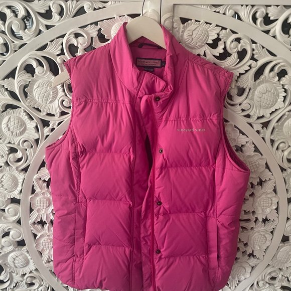 Vineyard Vines Jackets & Blazers - Vinwyards vines pink quilted vet
